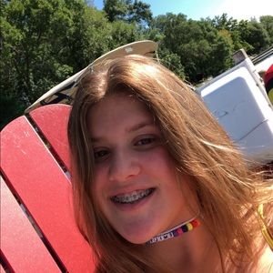 Meet your Posher, Emily